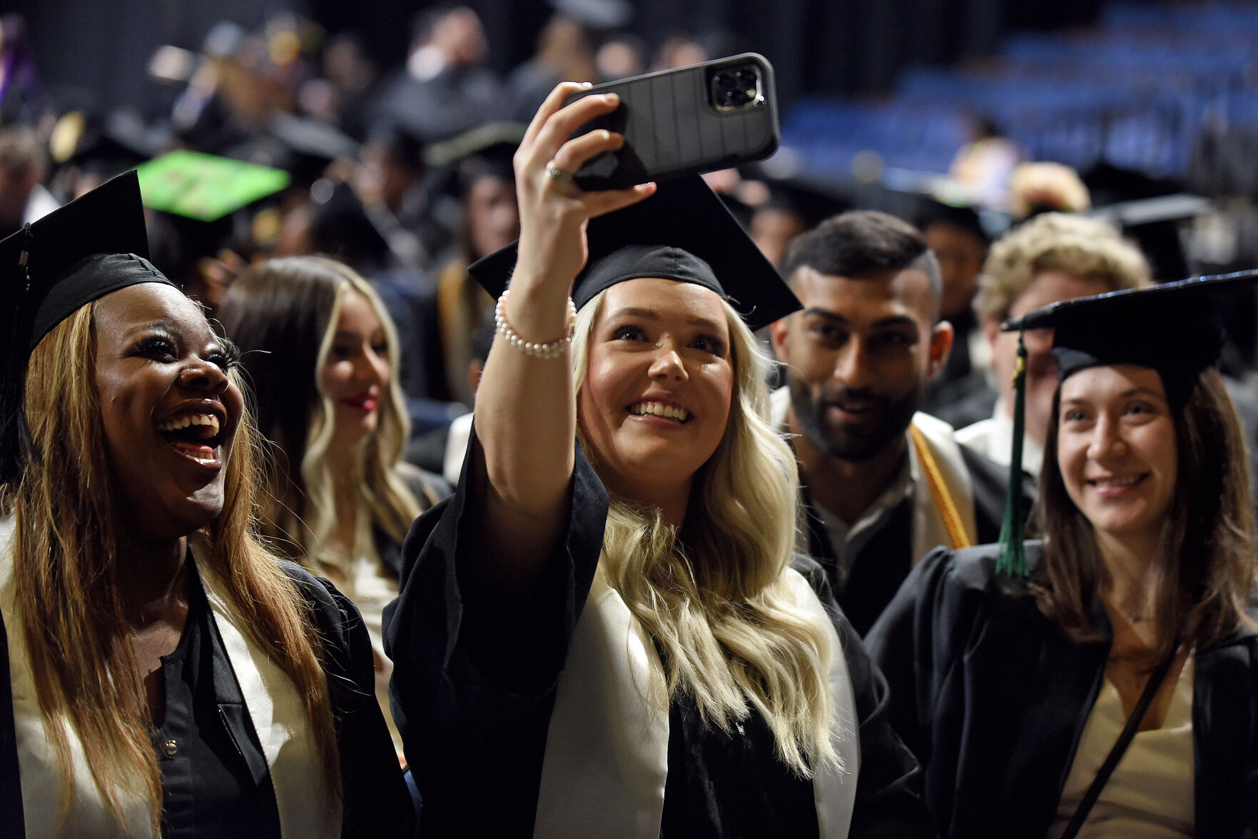 051122_GGC_Spring_Commencement_JB_0010.jpg